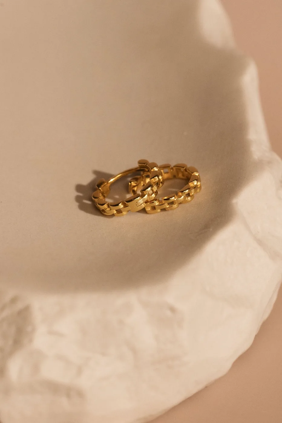 Checkered Hoops - 14k Gold Filled — product image 4