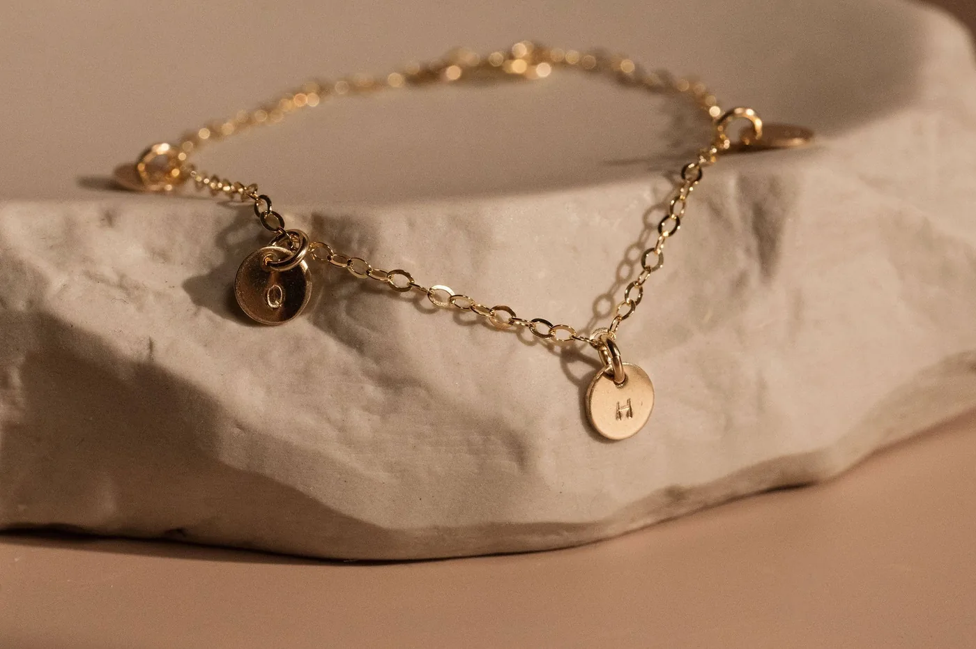 Personalized Pendant Flat Cable Charm Bracelet - 14k Gold Filled — product image 1