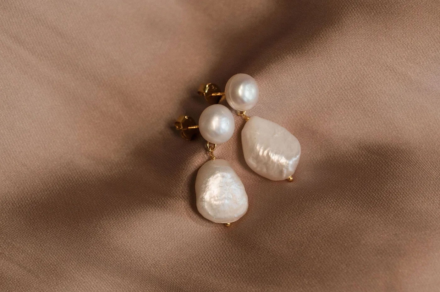 Double Pearl Drop Earrings β product image 3