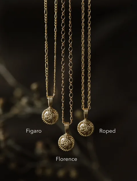 Forget-Me-Not Circle Cremains Urn Necklace - Solid Gold — product image 4