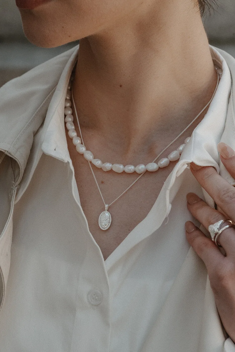 Forget-Me-Not Oval Cremains Urn Necklace - Sterling Silver — product image 8