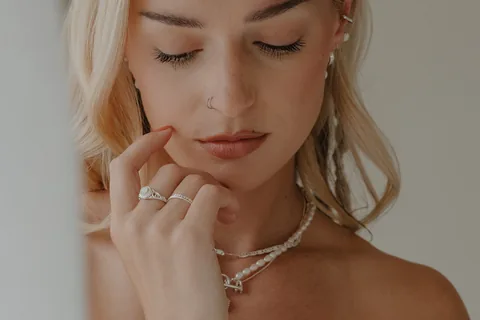 Mothers Milk Zinnia Ring — product image 3