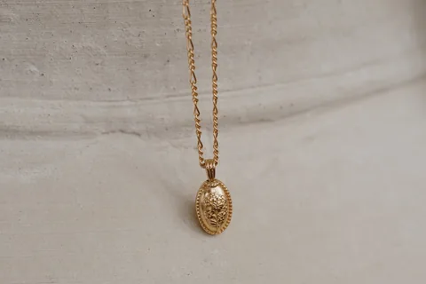 Forget-Me-Not Oval Cremains Urn Necklace — product image 1