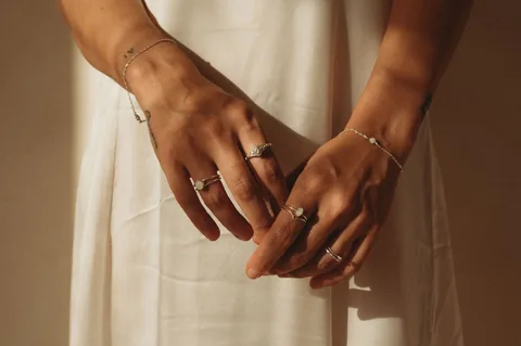 V Skinny Ring - Sterling Silver — product image 2