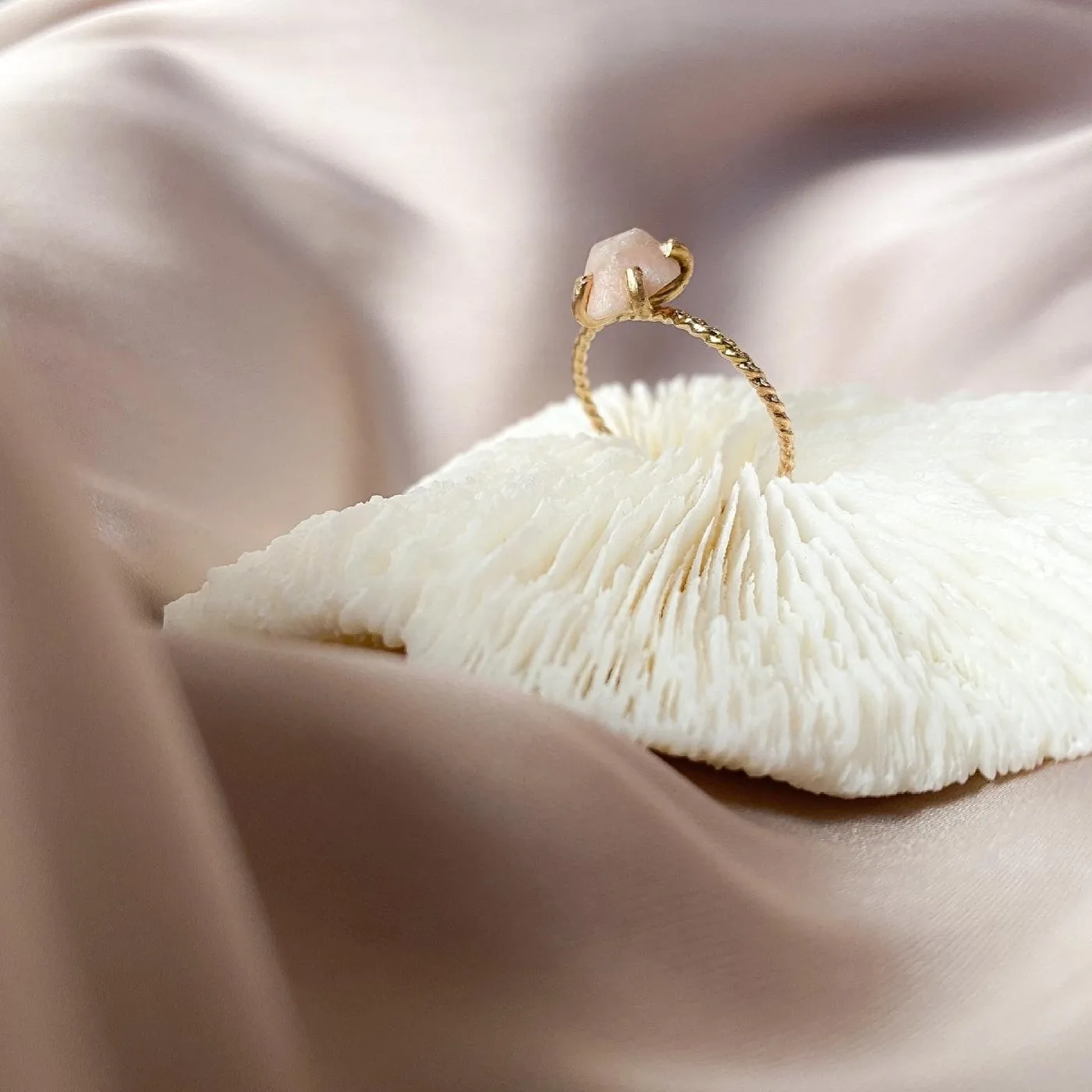 Cremation Claw Ring - 14k Gold Filled — product image 4